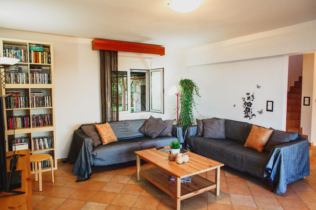 Wild Pear Villa Ligaria  Exterior foto